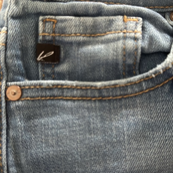 Excellent condition Kancan shorts size Medium . - Picture 3 of 6